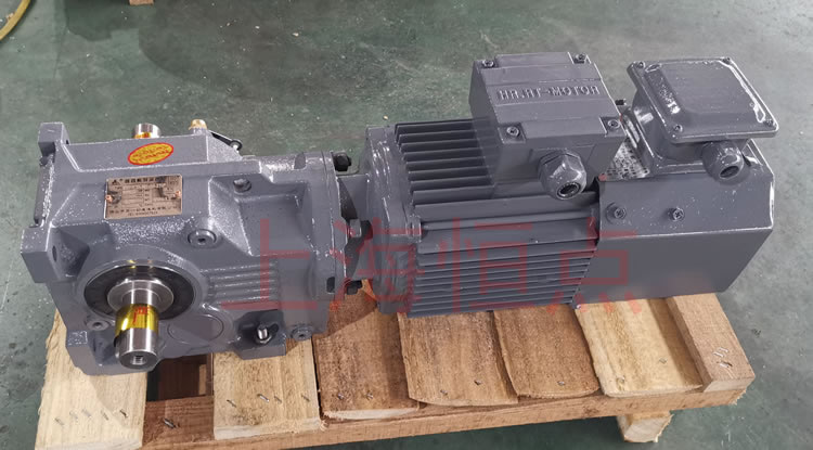 K37系列減速機輸入配變頻電機，輸出雙軸A+B 實物照片