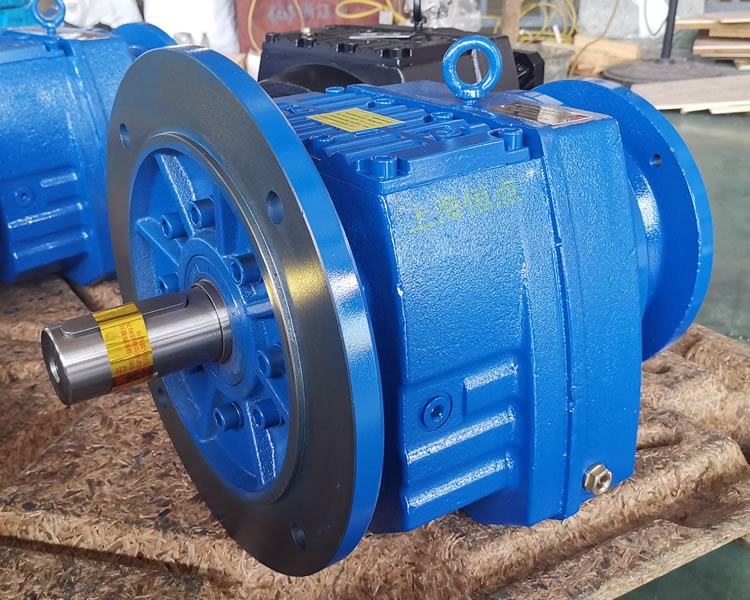 RF87減速機，輸入配法蘭B5端蓋，立式法蘭輸出，實物照片