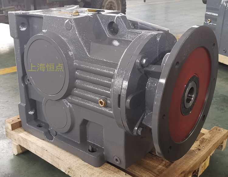 K97減速機，輸入配電機法蘭端蓋，右輸出單軸，實物圖如下